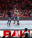 WWE_Monday_Night_Raw_2019_08_12_720p_HDTV_x264-NWCHD_mp40478.jpg